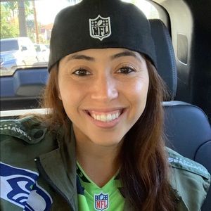 Meet your Posher, Denice